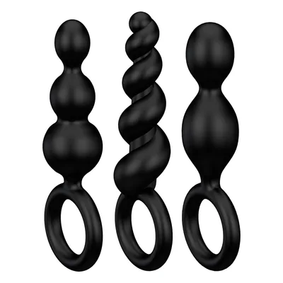 Vergelijking buttplug: Satisfyer Booty Call Set op witte achtergrond